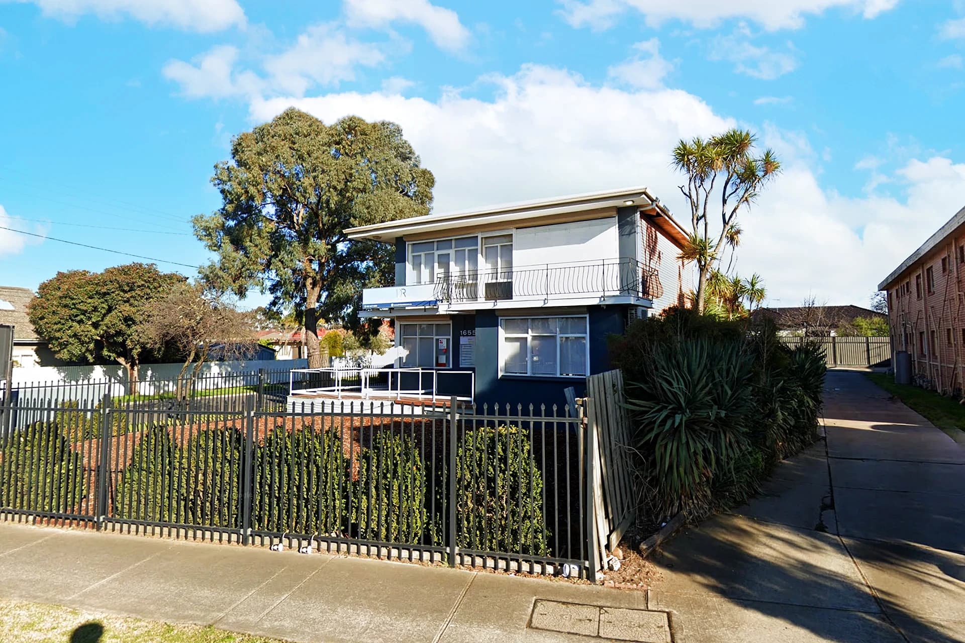 Dr Blanks Campbellfield clinic exterior